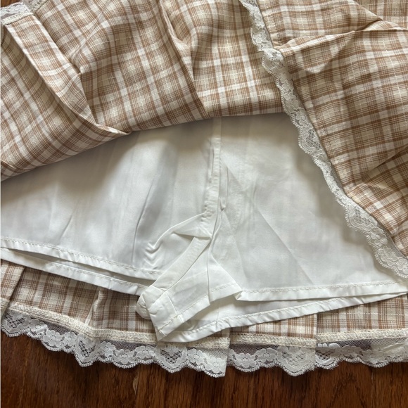 Altar’d state plaid beige mini pleated skirt bows and lace trim XXS - Picture 3 of 5